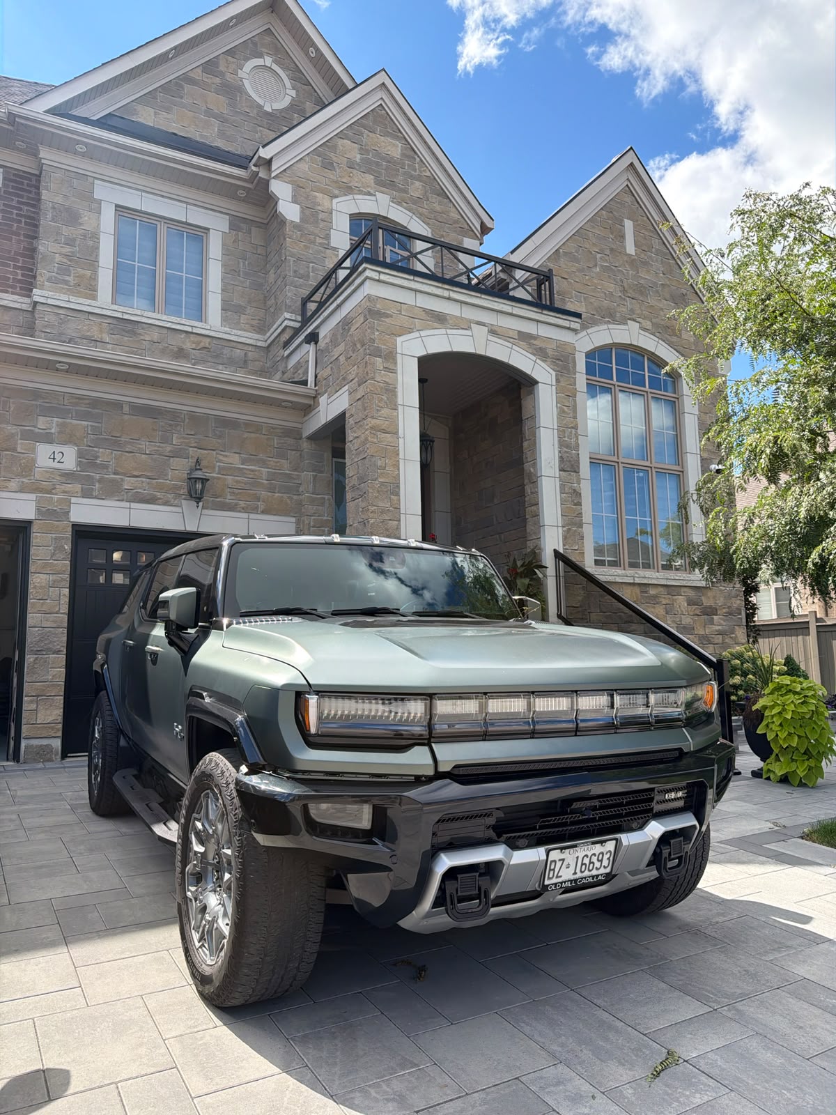 Vehicle finished by Bachelor Tint